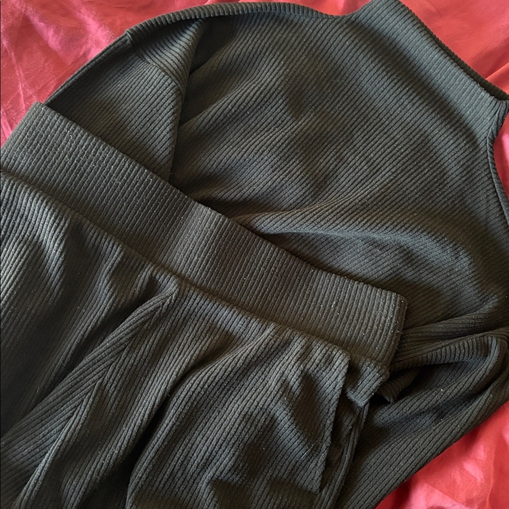 Old Navy Black Ribbed Sweater and Shorts Set